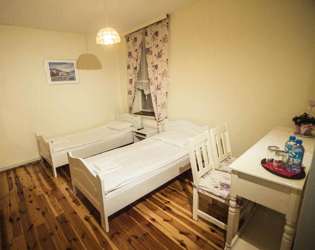 Hotel Gosciniec U Kowolki Kąkolewo Esterno foto